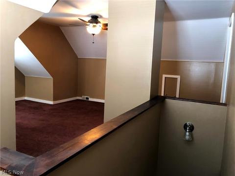 5010 Maplecrest Ave, Parma, OH 44134 photo 17