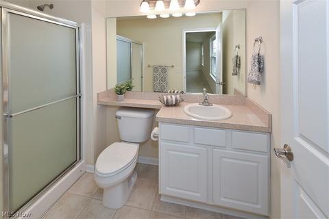 112 Springbrook Cir, Elyria, OH 44035 photo 10