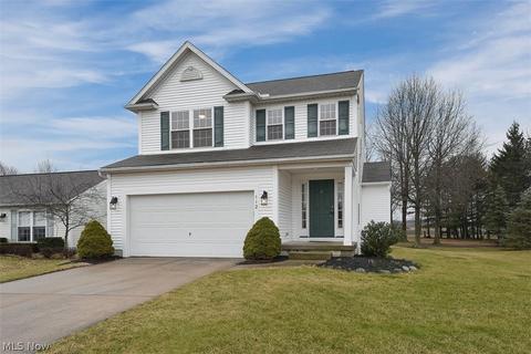 112 Springbrook Cir, Elyria, OH 44035 photo 1