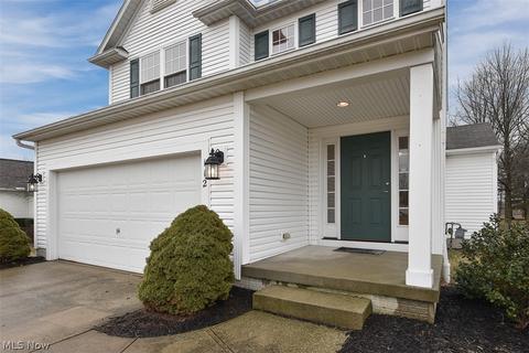 112 Springbrook Cir, Elyria, OH 44035 photo 27