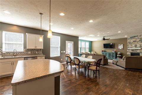 8620 Baker Ave, Mentor, OH 44060 photo 13