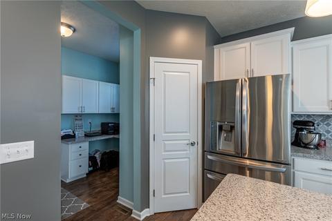 8620 Baker Ave, Mentor, OH 44060 photo 12