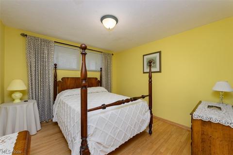 966 Plainview St SE, North Canton, OH 44709 photo 9