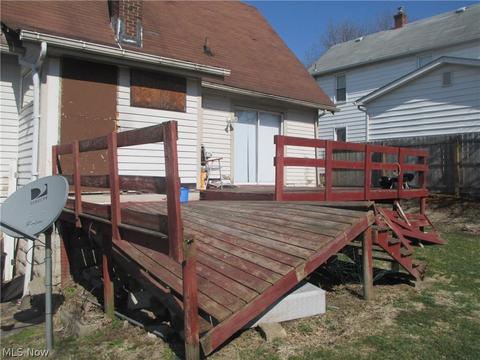 58 Pine St, Struthers, OH 44471 photo 10