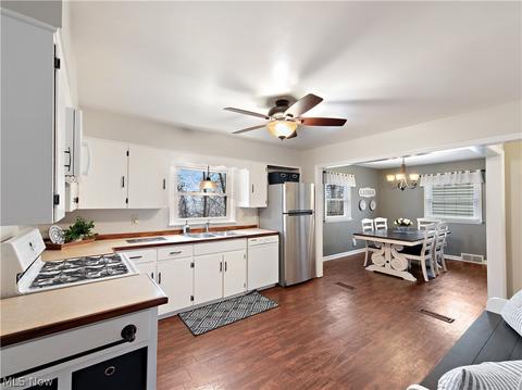 95 Tudor Ave, Akron, OH 44312 photo 6