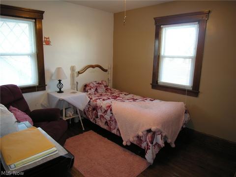 404 Kenyon Ave, Elyria, OH 44035 photo 12