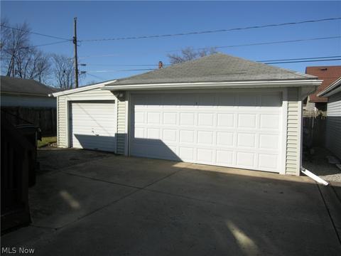 404 Kenyon Ave, Elyria, OH 44035 photo 27