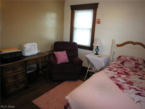 404 Kenyon Ave, Elyria, OH 44035 photo 13