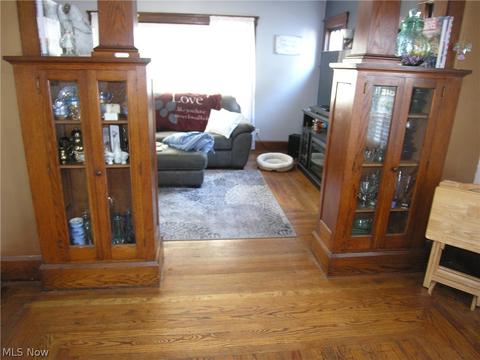 404 Kenyon Ave, Elyria, OH 44035 photo 5