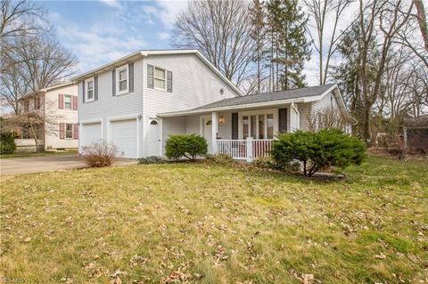 192 E 28th St, Dover, OH 44622 photo 1