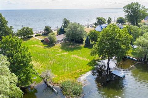 525 Cedar Point Rd, Sandusky, OH 44870 photo 17