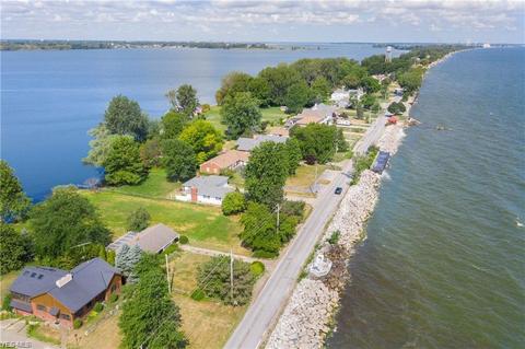 525 Cedar Point Rd, Sandusky, OH 44870 photo 9