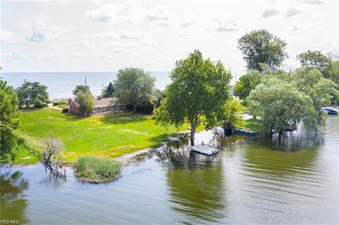 525 Cedar Point Rd, Sandusky, OH 44870 photo 18