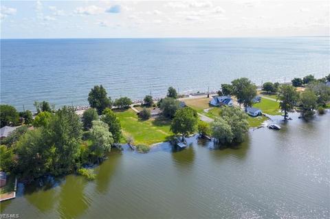 525 Cedar Point Rd, Sandusky, OH 44870 photo 16