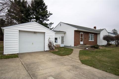 999 5th St, Struthers, OH 44471 photo 2