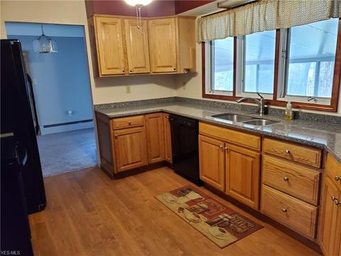 696 Talltrees Dr, Ashtabula, OH 44004 photo 12