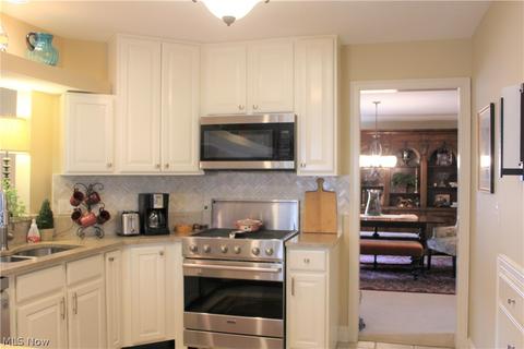 513 Riverside Dr, Huron, OH 44839 photo 5