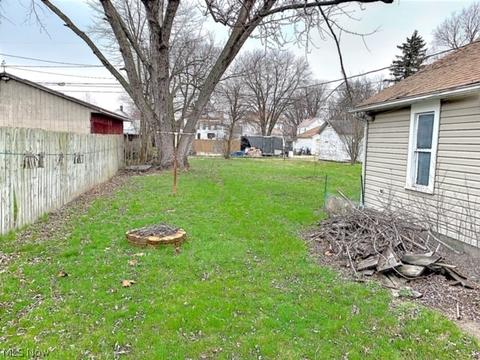 129 W 7th St, Dover, OH 44622 photo 18