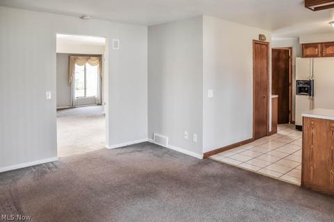 2205 55th St NE, Canton, OH 44721 photo 8