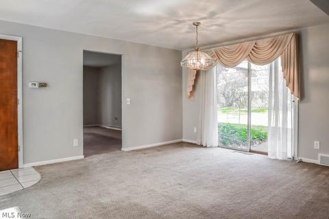 2205 55th St NE, Canton, OH 44721 photo 3