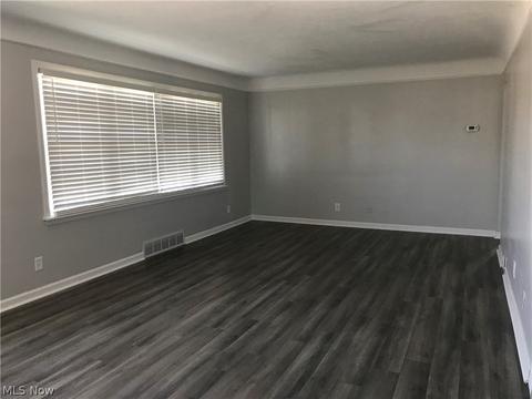 1862 Rush Rd, Wickliffe, OH 44092 photo 7
