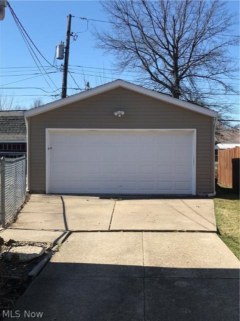 1862 Rush Rd, Wickliffe, OH 44092 photo 18