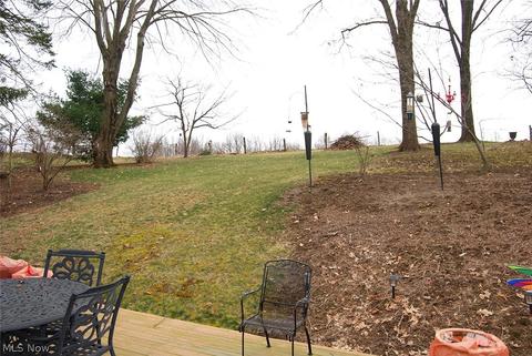 99 Oneida Trl, Malvern, OH 44644 photo 4