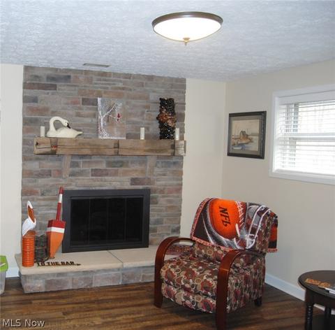 99 Oneida Trl, Malvern, OH 44644 photo 7
