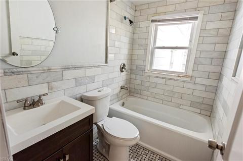 116 Terrace Dr, Youngstown, OH 44512 photo 8