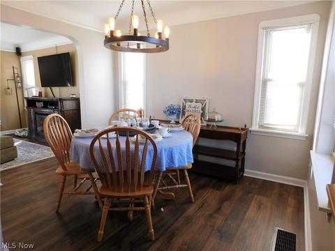 7702 Ackley Rd, Parma, OH 44129 photo 9