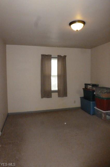 507 Edison St, Struthers, OH 44471 photo 9