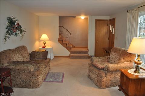 148 Harter Ave NW, Canton, OH 44708 photo 3