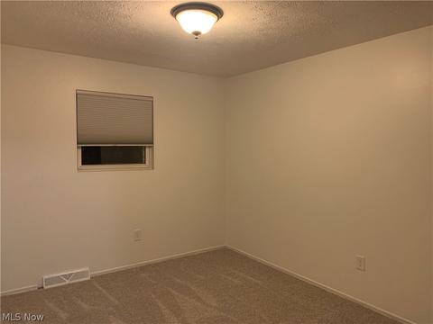 5160 Arrowbrook St NW, Canton, OH 44708 photo 7