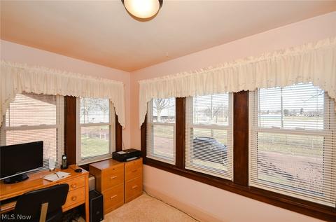 315 Roslyn Ave NW, Canton, OH 44708 photo 5