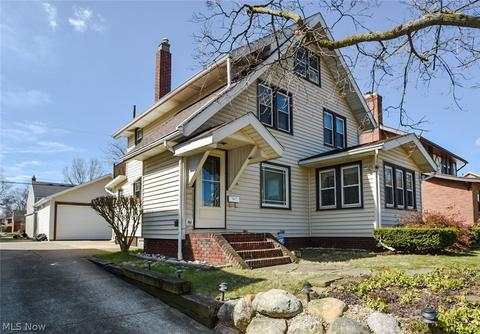 315 Roslyn Ave NW, Canton, OH 44708 photo 1