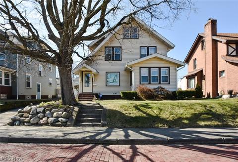315 Roslyn Ave NW, Canton, OH 44708 photo 3