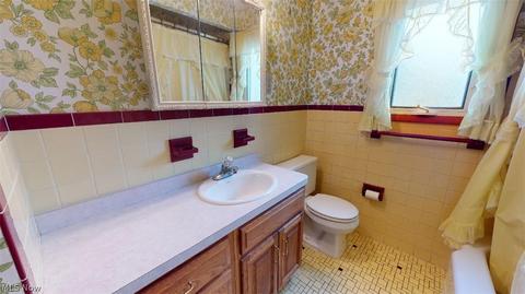 1733 Rush Rd, Wickliffe, OH 44092 photo 12