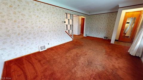 1733 Rush Rd, Wickliffe, OH 44092 photo 4