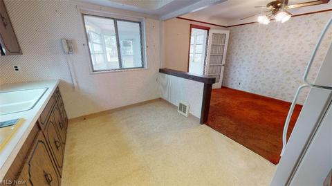 1733 Rush Rd, Wickliffe, OH 44092 photo 8