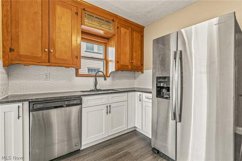 171 E 211th St, Euclid, OH 44123 photo 10
