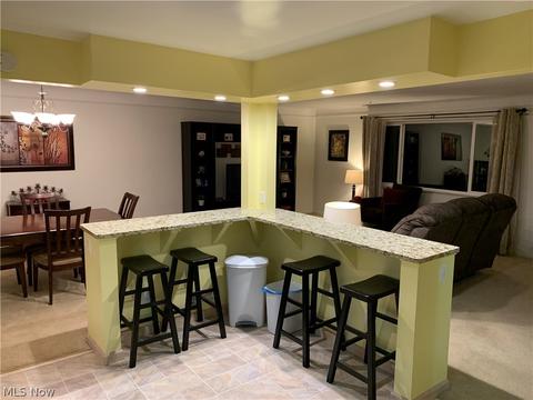 6435 Fordham Dr, Parma, OH 44129 photo 4