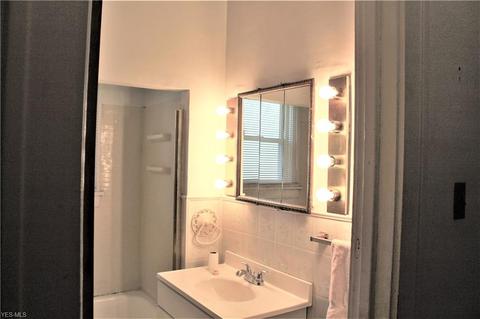 2219 3rd St NE, Canton, OH 44704 photo 12