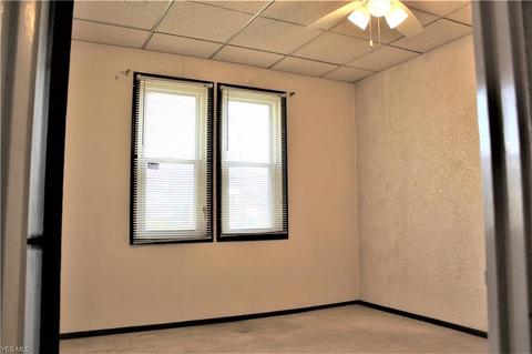 2219 3rd St NE, Canton, OH 44704 photo 11
