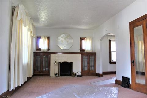 2219 3rd St NE, Canton, OH 44704 photo 5