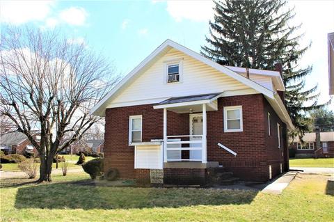 2219 3rd St NE, Canton, OH 44704 photo 3