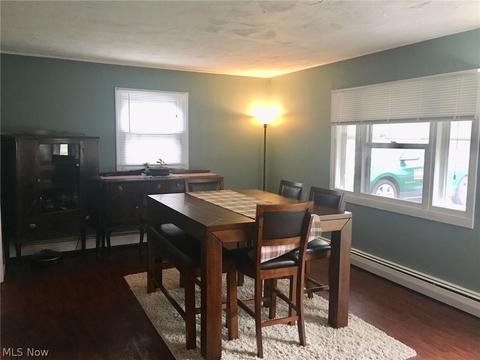 338 Roosevelt Ave, Elyria, OH 44035 photo 3