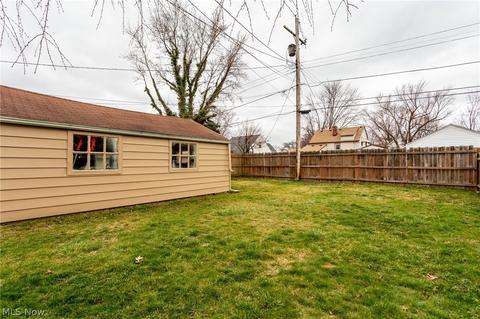 194 Beebe Ave, Elyria, OH 44035 photo 29