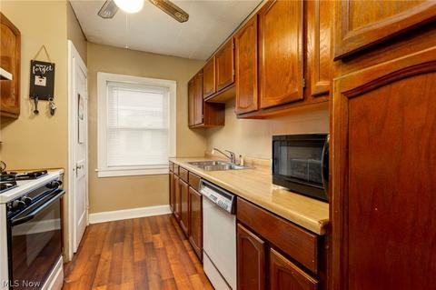 194 Beebe Ave, Elyria, OH 44035 photo 11