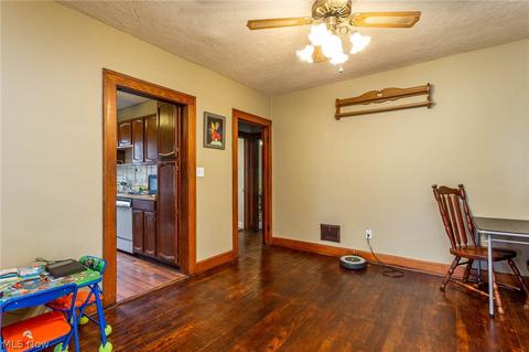 194 Beebe Ave, Elyria, OH 44035 photo 7