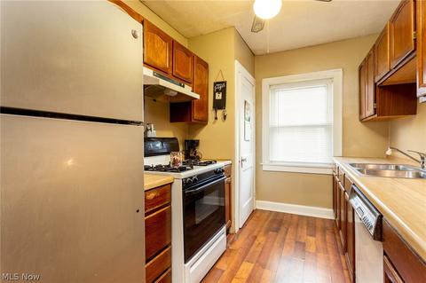 194 Beebe Ave, Elyria, OH 44035 photo 12